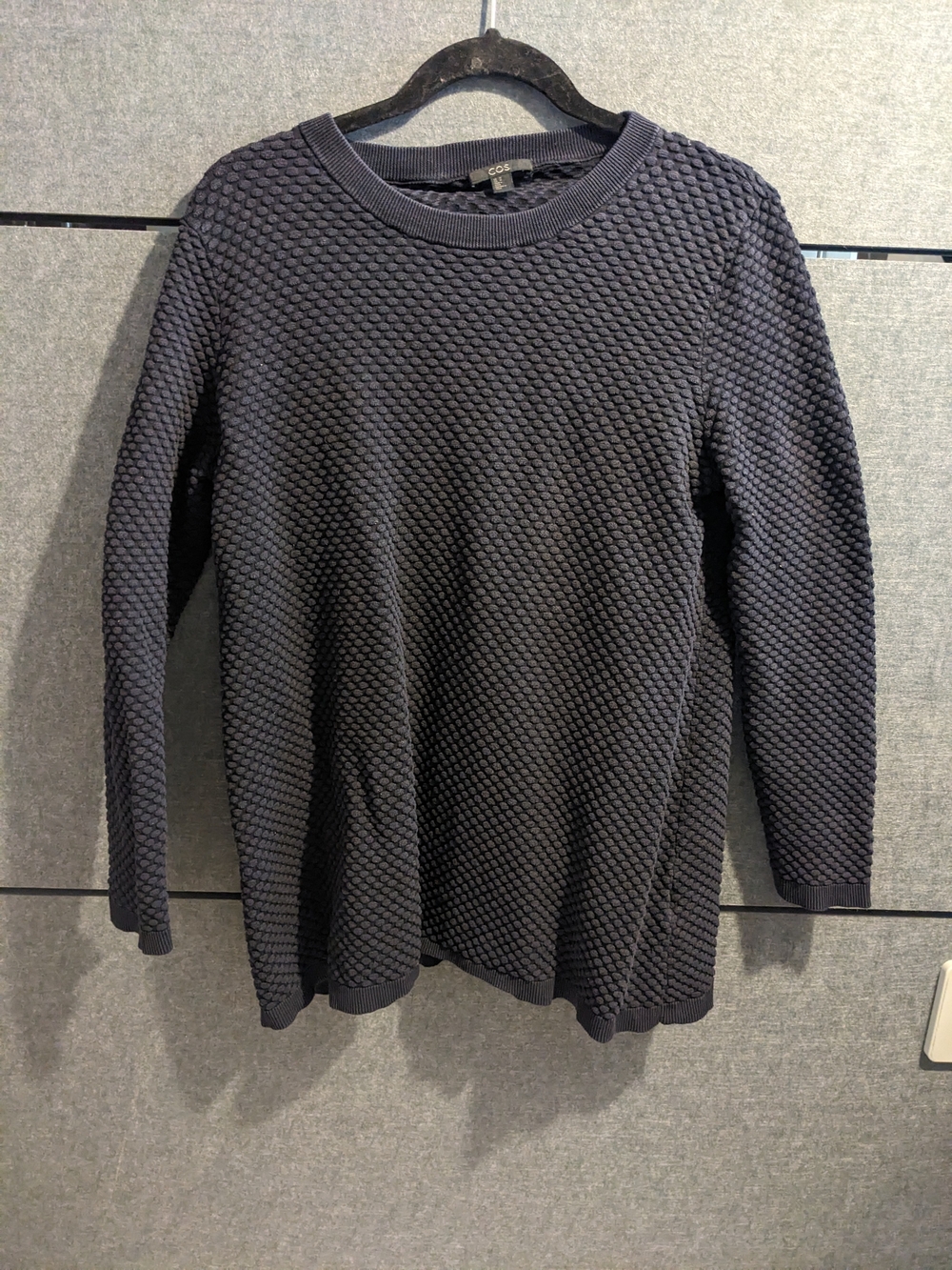 COS Women's Textured Crewneck Sweater - Charcoal